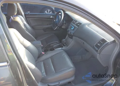 2006 Honda Accord 2.4 Ex from USA, damaged, VIN 1HGCM56856A066852